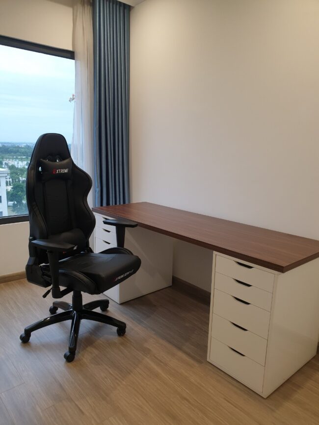 Bàn Ikea Gaming ( Tủ Trắng + Mặt Nâu Gỗ..... ) - Hình ảnh 3