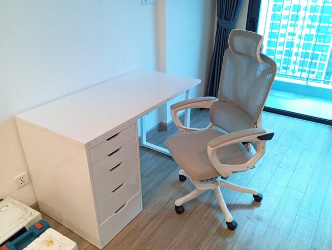 Bàn IKEA 1 Hộc Tủ Đen ( Mặt Tùy Biến Màu Sắc ) - Hình ảnh 13